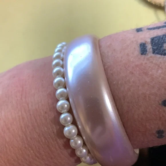 Two bracelets - Picture 2 of 5